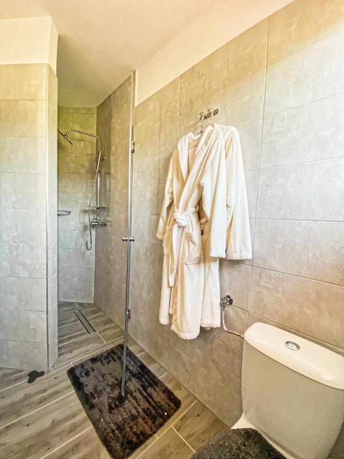 Apartmani Fenestra Otočac Εξωτερικό φωτογραφία